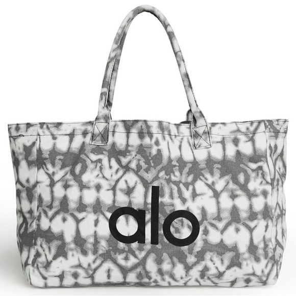 ALO Yoga Handbags - NWT- ALO Iconic Oversized Grey Tie-Dye Tote